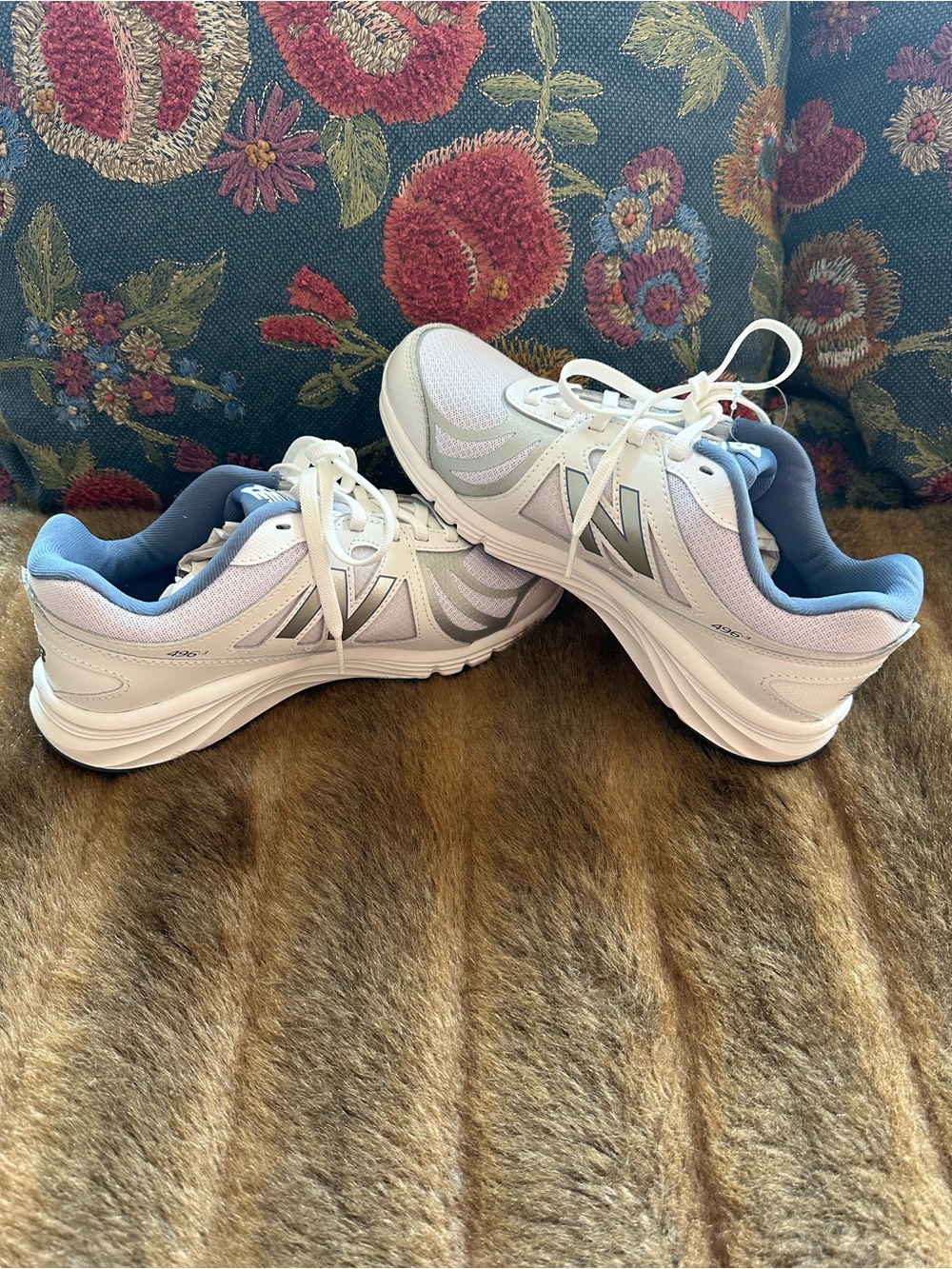 Nike Women’s White & Light Blue Sneakers